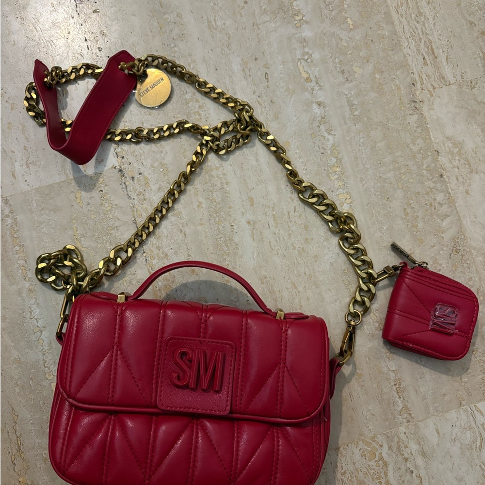 NWOT Steve Madden Quilted Red Crossbody Bag with Gold Chain
